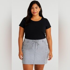 Dalia Blue & White Pinstripe Skirt Size 12